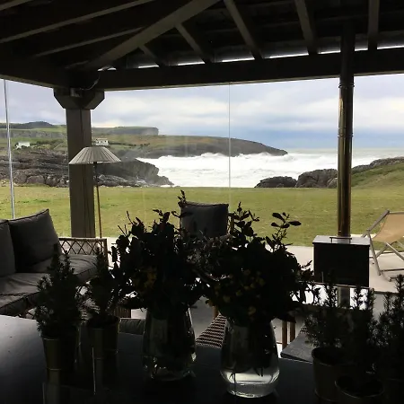 La Lagartija Adults Only 4*