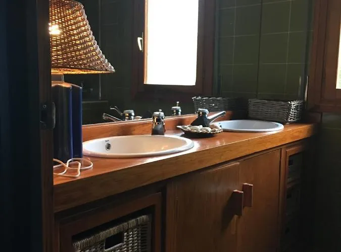 La Lagartija Adults Only