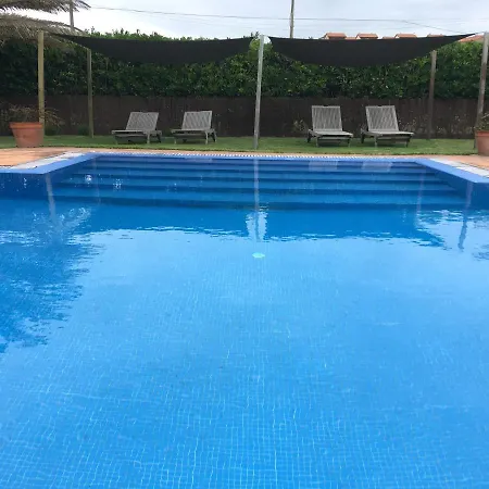 La Lagartija Adults Only 4*